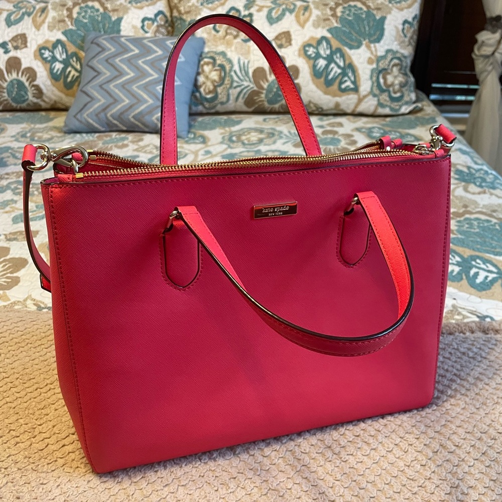 Kate Spade tote bag.